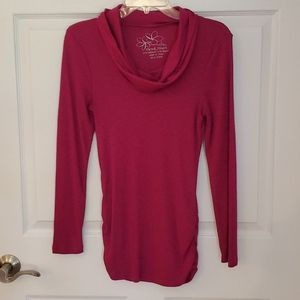 Maroon sweater